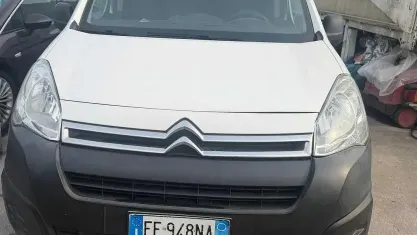 Usata Citroën Berlingo 99 CV (72 kW) 2016 Bianco Monovolume