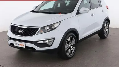 Usata 2015 Kia Sportage SUV | 10.899 € (Buon prezzo)