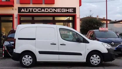Usata Citroën Berlingo 99 CV (72 kW) 2018 Bianco Monovolume