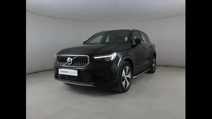 Nero Usata 2022 Volvo XC40 Inscription SUV | 26.900 € (Buon prezzo)