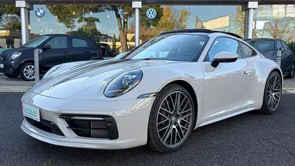 Usata Porsche 911 Carrera Chrono 385 CV (283 kW) 2022 Blu Coupé