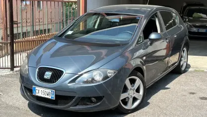 Usata Seat Leon 105 CV (77 kW) 2005 Grigio Utilitaria