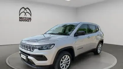 Usata Jeep Compass Longitude 130 CV (95 kW) 2021 Argento SUV