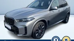 Grigio opaco Usata 2024 BMW X5 M Sport SUV | 63.400 € (Super prezzo)