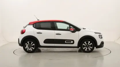 Usata Citroën C3 Shine 83 CV (61 kW) 2023 Biancobianco Utilitaria