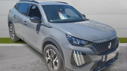 Usata Peugeot 2008 Allure 130 CV (95 kW) 2024 Grigio selenium SUV