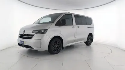 Usata VW Caravelle Life 150 CV (110 kW) 2025 Gray Furgone