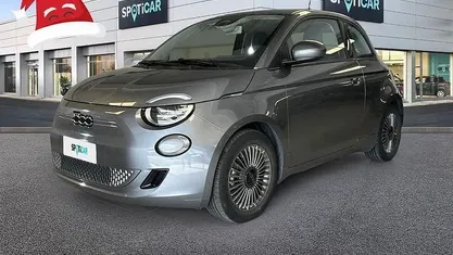 Grigio Usata 2021 Fiat 500e Icon Tre volumi | 14.500 € (Buon prezzo)