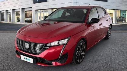 Usado Peugeot 308 Allure 131 CV (96 kW) 2022 Rojo Berlina