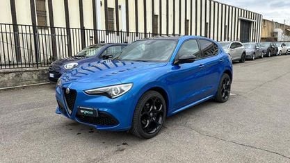 Usata Alfa Romeo Stelvio Veloce 280 CV (205 kW) 2022 Blu/azzurro SUV