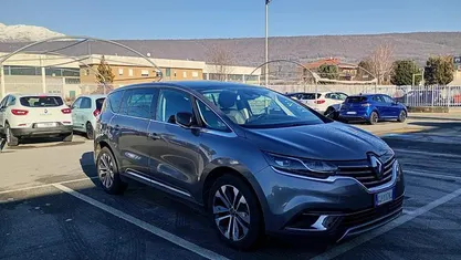 Usata Renault Espace 160 CV (117 kW) 2022 Grigio scuro SUV