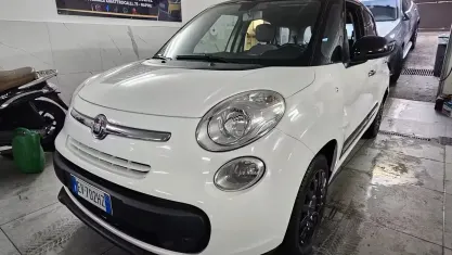 Usata Fiat 500L Living 85 CV (62 kW) 2015 Bianco Monovolume