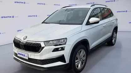 Usata Skoda Karoq Executive 150 CV (110 kW) 2025 Grigio scuro SUV