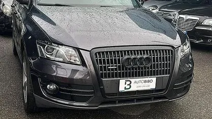 Usata Audi Q5 170 CV (125 kW) 2010 Grigio SUV