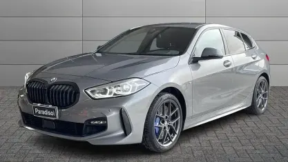 Begagnad BMW 120 Comfort Edition 192 HK (141 kW) 2024 Grå Halvkombi