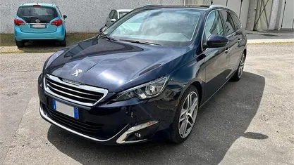 Usata Peugeot 308 CC Allure 116 CV (85 kW) 2014 Cabrio