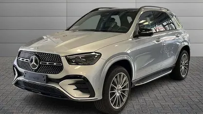 Argento Nuova 2025 Mercedes GLE300 SUV | 91.590 € (Buon prezzo)
