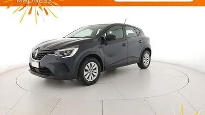 Usata Renault Captur Life 101 CV (74 kW) 2020 SUV