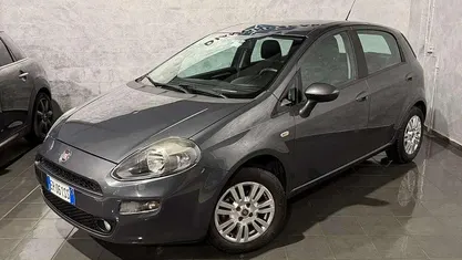 Grigio Usata 2013 Fiat Punto Evo S Due volumi | 5500 € (Buon prezzo)