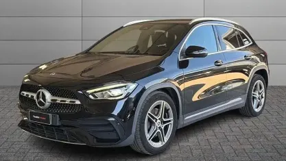 Usata Mercedes GLA200 Premium 150 CV (110 kW) 2022 Nero SUV
