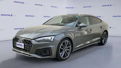 Gebraucht Audi A5 S-Line 204 PS (150 kW) 2023 Grau Coupé