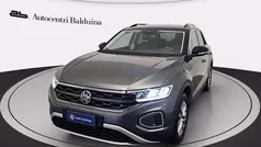 Grigio indyum/tetto nero Usata 2022 VW T-Roc Life SUV | 22.800 € (Buon prezzo)