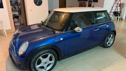 Usata Mini Cooper S 170 CV (125 kW) 2005 Blu Utilitaria