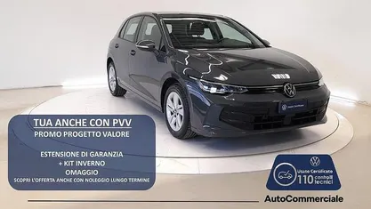 Usata VW Golf VIII Life 116 CV (85 kW) 2025 Grigio scuro Berlina