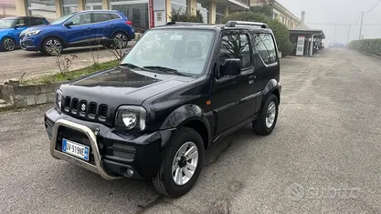 Usata Suzuki Jimny 85 CV (62 kW) 2009 SUV