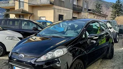 Usata Ford Fiesta Titanium 82 CV (60 kW) 2011 Nero Utilitaria