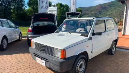 Usata Fiat 750 34 CV (25 kW) 1987 Bianco Berlina