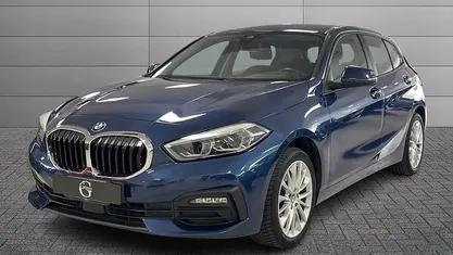 Usata BMW 120 Sport Line 190 CV (139 kW) 2020 Blu Utilitaria