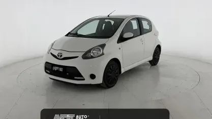 Usata Toyota Aygo Connect Style 68 CV (50 kW) 2013 Utilitaria