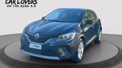 Käytetty Renault Captur Equilibre 91 HP (66 kW) 2023 Sininen Katumaasturi