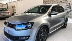 Grigio Usata 2010 VW Polo Comfortline Tre volumi | 4790 € (Buon prezzo)