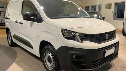 Usata Peugeot Partner 101 CV (74 kW) 2019 Bianco Monovolume