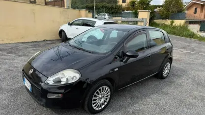 Usata Fiat Punto Street 95 CV (69 kW) 2018 Nero Utilitaria