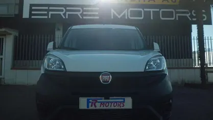 Bianco Usata 2016 Fiat Doblò Lounge Monovolume | 8500 € (Ottimo prezzo)