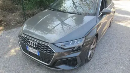 Usata Audi A3 Sportback S-Line 150 CV (110 kW) 2021 Grigio scuro Utilitaria