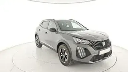 Usata Peugeot 2008 Allure 145 CV (106 kW) 2025 Argento SUV