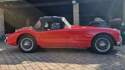 Usata MG MGA 69 CV (50 kW) 1950 Rosso Cabrio