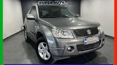 Grigio scuro Usata 2009 Suzuki Grand Vitara SUV | 8900 € (Buon prezzo)