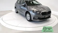 Grigio scuro Usata 2024 Skoda Fabia Selection Tre volumi | 15.950 € (Buon prezzo)
