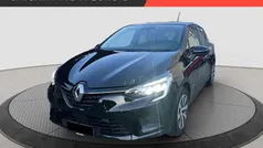 Usata 2023 Renault Clio V Equilibre Tre volumi | 12.990 € (Super prezzo)