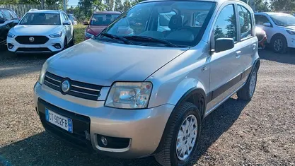 Usata Fiat Panda 4x4 2004 Utilitaria