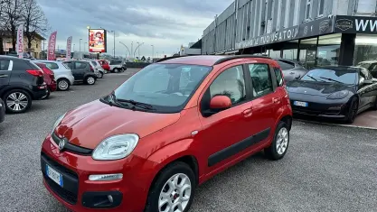 Usata Fiat Panda Lounge 80 CV (58 kW) 2014 Arancione Utilitaria