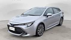 Grigio chiaro metallizzato Usata 2022 Toyota Corolla Business Edition Station wagon | 23.800 € (Buon prezzo)
