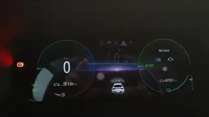 Usata Renault Arkana Techno 145 CV (106 kW) 2023 Rosso SUV