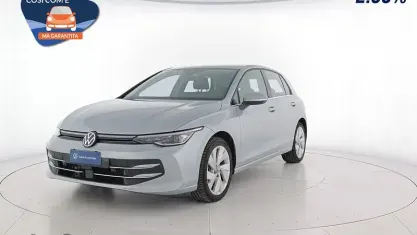 Usata VW Golf VIII Style 150 CV (110 kW) 2025 Dolomite silver metallizzato Berlina
