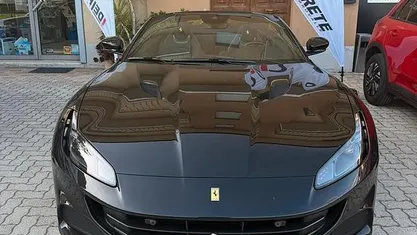 Usata Ferrari Portofino 620 CV (456 kW) 2023 Cabrio